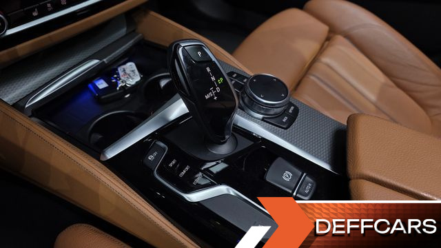 BMW 5-SERIES 530i M Sport Package купить на сайте DeffCars
