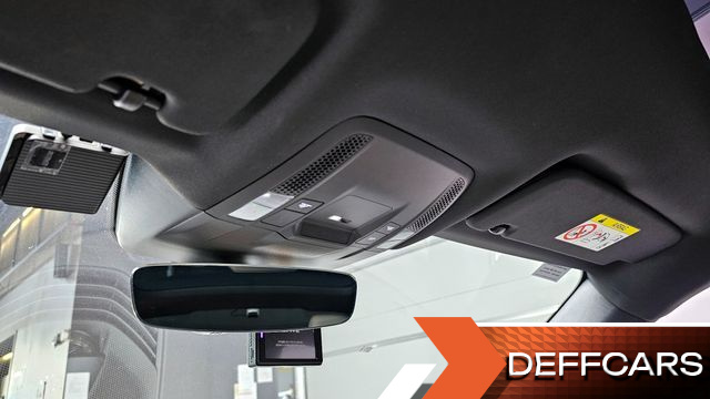 Porsche TAYCAN 4S купить на сайте DeffCars