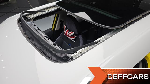 Mini COOPER 5Door Classic купить на сайте DeffCars