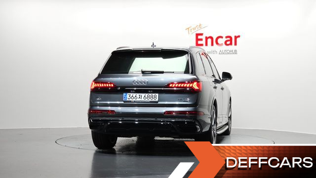 Audi Q7 55 TFSI Quattro Premium купить на сайте DeffCars