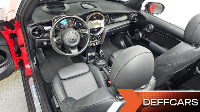 Mini COOPER CONVERTIBLE Classic Third Generation купить на сайте DeffCars
