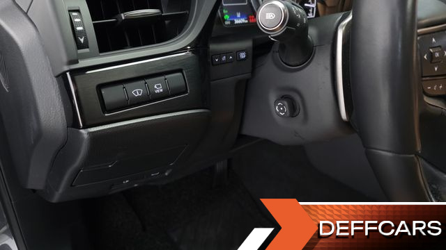 Lexus ES Executive купить на сайте DeffCars