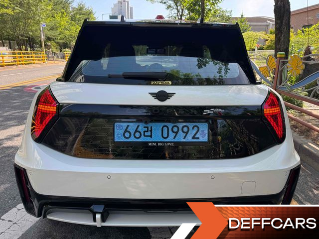 Mini COOPER JCW купить на сайте DeffCars