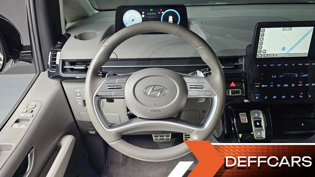 Hyundai STARIA 4WD Lounge 9-Seater Limousine купить на сайте DeffCars