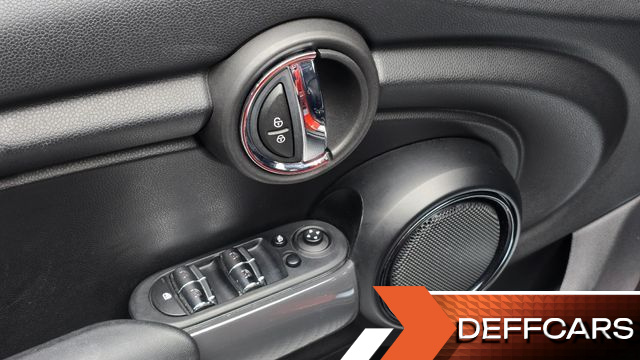 Mini COOPER 5Door Standard 3rd купить на сайте DeffCars