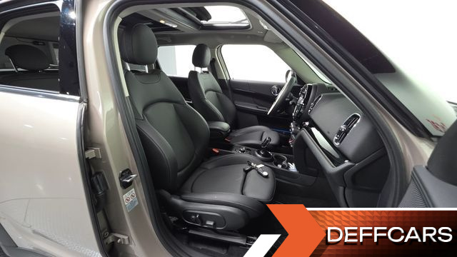 Mini COUNTRYMAN Classic Plus Launch Pack 2nd Gen купить на сайте DeffCars