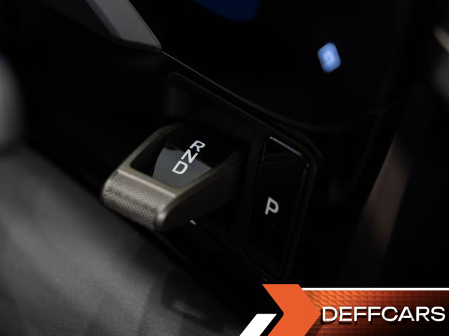 Porsche TAYCAN Turbo купить на сайте DeffCars