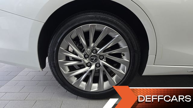 Lexus ES Luxury Plus купить на сайте DeffCars