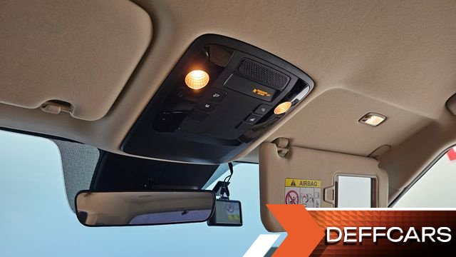 Kia CARNIVAL Gasoline 11-Seater Prestige купить на сайте DeffCars