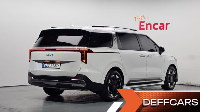 Kia CARNIVAL Diesel 9-Seater Noblesse купить на сайте DeffCars