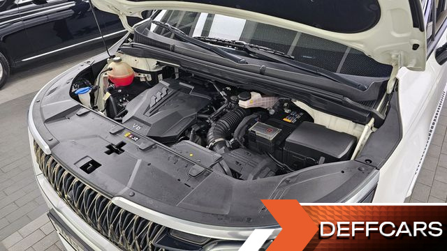 Kia CARNIVAL Gasoline 9-Seater Hi-Limousine Signature купить на сайте DeffCars