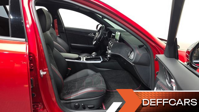 Kia STINGER 3.3 GT AWD ACRO EDITION купить на сайте DeffCars
