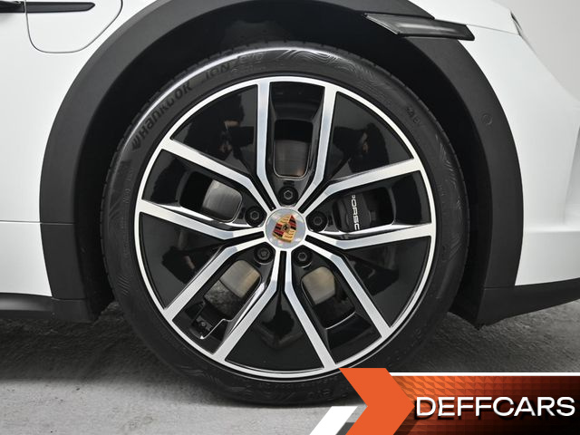 Porsche TAYCAN 4 Cross Turismo купить на сайте DeffCars
