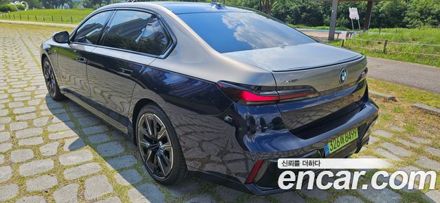 BMW 7-SERIES 750e xDrive M Sport купить на сайте DeffCars