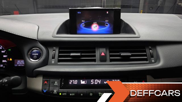 Lexus CT200H 1.8 Supreme ZWA10 купить на сайте DeffCars