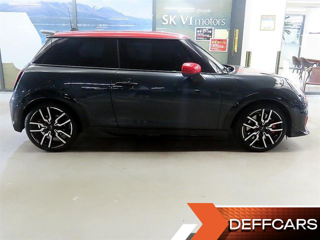 Mini COOPER JCW купить на сайте DeffCars