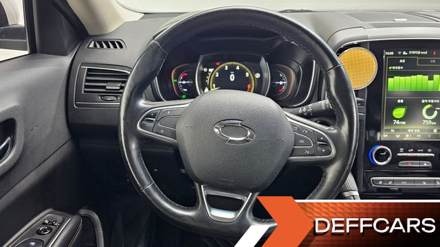 Renault-KoreaSamsung QM6 2.0 GDe PREMIERE 2WD купить на сайте DeffCars