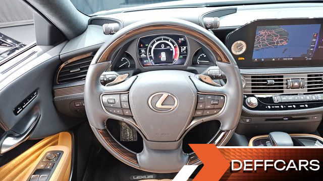 Lexus LS 3.5 Supreme AWD купить на сайте DeffCars