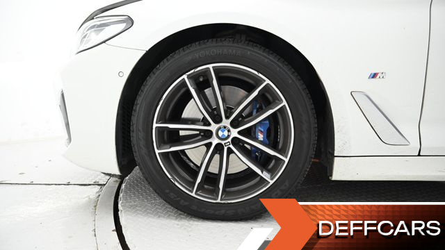 BMW 5-SERIES 520i M Sport купить на сайте DeffCars