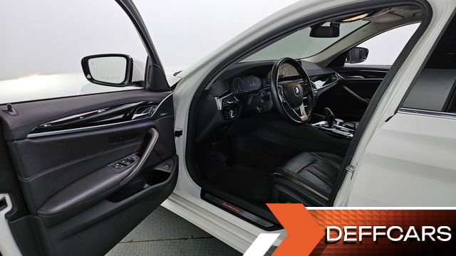 BMW 5-SERIES 520i Luxury купить на сайте DeffCars