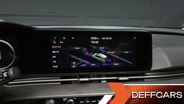 Kia CARNIVAL Gasoline 9-Seater Signature купить на сайте DeffCars