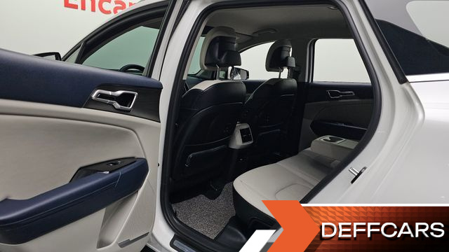 Kia SPORTAGE Gasoline 1.6 Turbo 2WD Signature купить на сайте DeffCars