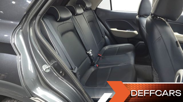 Hyundai VENUE 1.6 Flux купить на сайте DeffCars