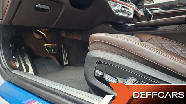 BMW 7-SERIES 740Li xDrive M Sport Package купить на сайте DeffCars