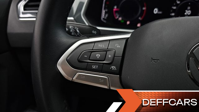 Volkswagen TIGUAN 2.0 TDI Premium купить на сайте DeffCars