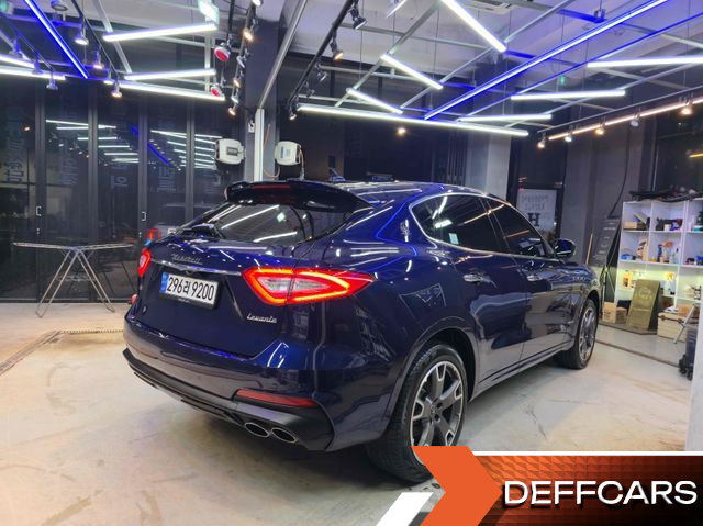 Maserati LEVANTE 3.0 Diesel AWD GranSport купить на сайте DeffCars