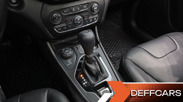 Jeep CHEROKEE 2.4 Limited AWD купить на сайте DeffCars