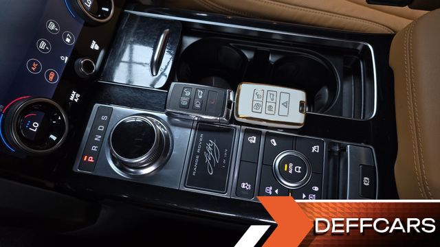 Land Rover RANGE ROVER 5.0 SC Range Rover Fifty купить на сайте DeffCars