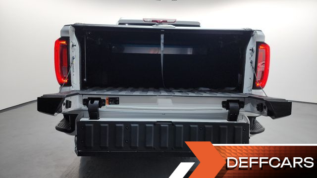 GMC SIERRA Denali купить на сайте DeffCars