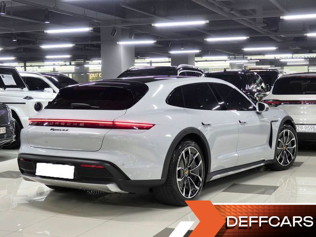 Porsche TAYCAN 4S Cross Turismo купить на сайте DeffCars