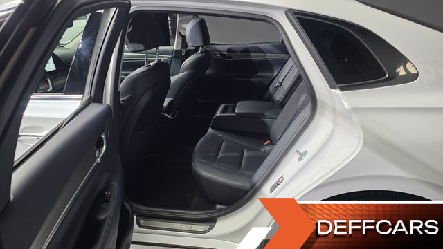 Hyundai GRANDEUR 3.0 LPi Rent Car Premium купить на сайте DeffCars