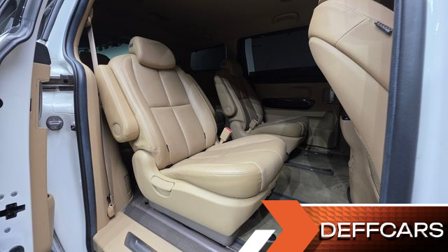 Kia CARNIVAL Gasoline 9-Seater Noblesse Special купить на сайте DeffCars