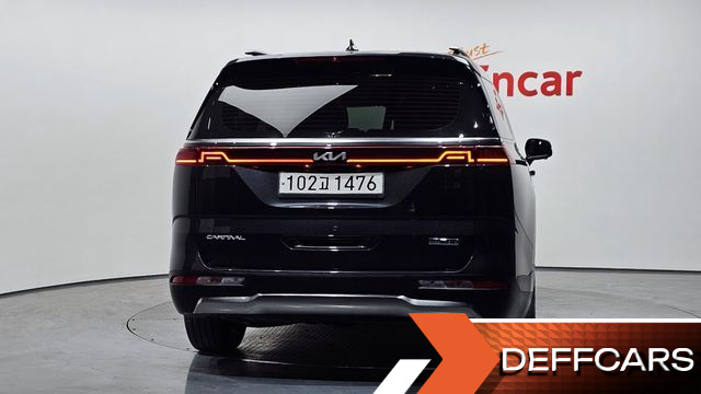 Kia CARNIVAL Gasoline 7-Seater Signature купить на сайте DeffCars