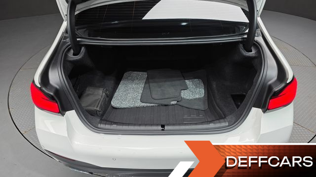 BMW 5-SERIES 530i xDrive M Sport Package купить на сайте DeffCars