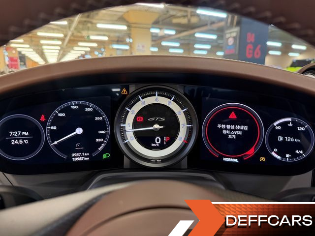 Porsche 911 Carrera 4 GTS Cabriolet купить на сайте DeffCars