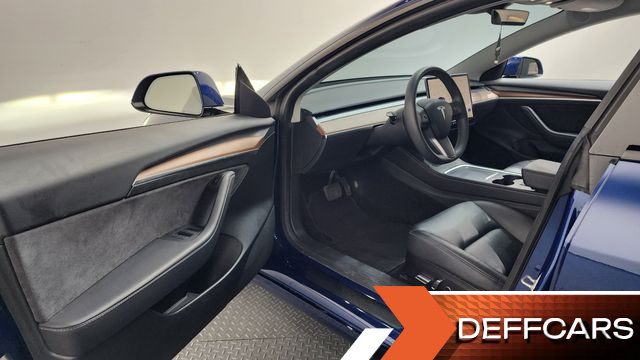 Tesla MODEL 3 Long Range AWD купить на сайте DeffCars