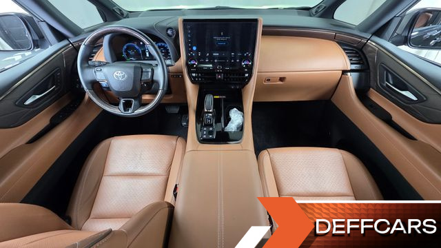 Toyota ALPHARD 2.5 HEV Executive AWD купить на сайте DeffCars