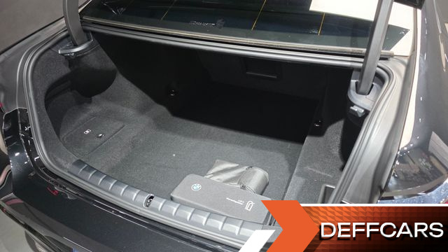 BMW 7-SERIES 740i xDrive M Sport купить на сайте DeffCars