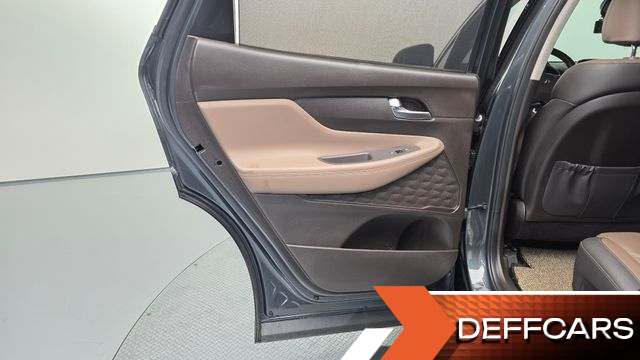 Hyundai SANTAFE Diesel 2,0 4WD Prestige купить на сайте DeffCars