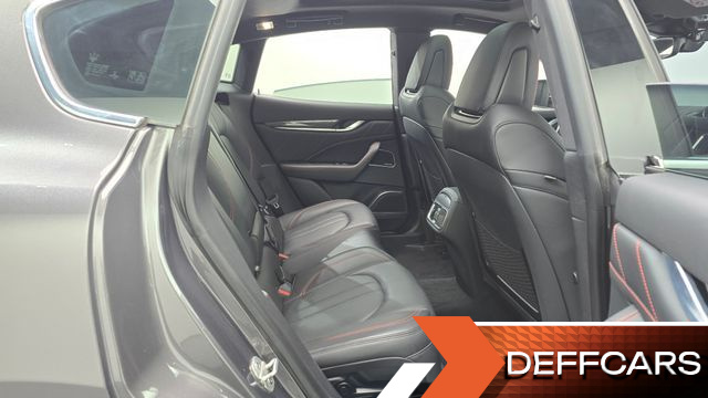 Maserati LEVANTE 3.0 AWD GranSport купить на сайте DeffCars