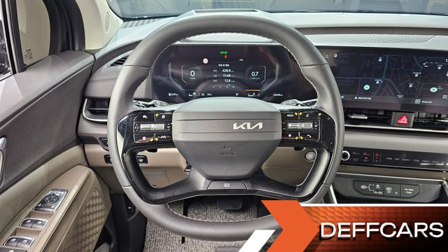 Kia CARNIVAL Diesel 7-Seater Noblesse купить на сайте DeffCars