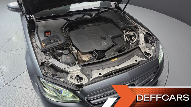 Mercedes E-CLASS E220d 4MATIC Avantgarde купить на сайте DeffCars
