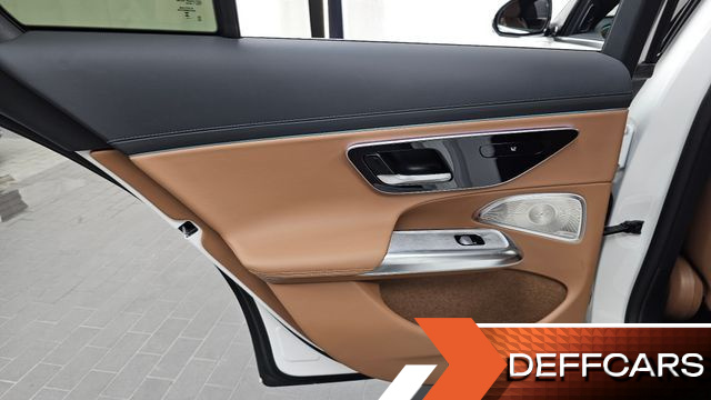 Mercedes E-CLASS E300 4MATIC Exclusive купить на сайте DeffCars