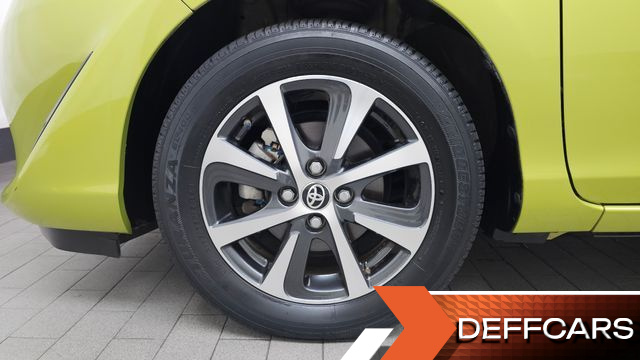 Toyota PRIUS 1.5 купить на сайте DeffCars