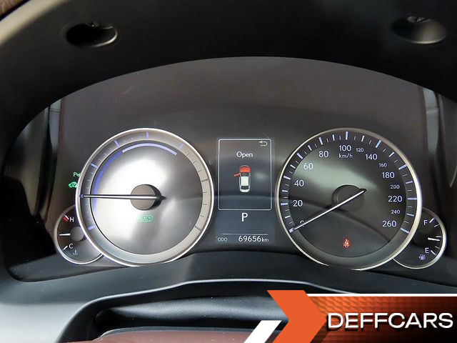 Lexus ES Supreme XV60 купить на сайте DeffCars