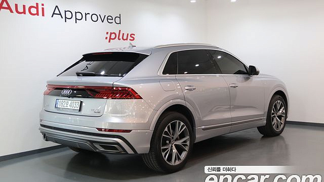 Audi Q8 50 TDI Quattro Premium купить на сайте DeffCars